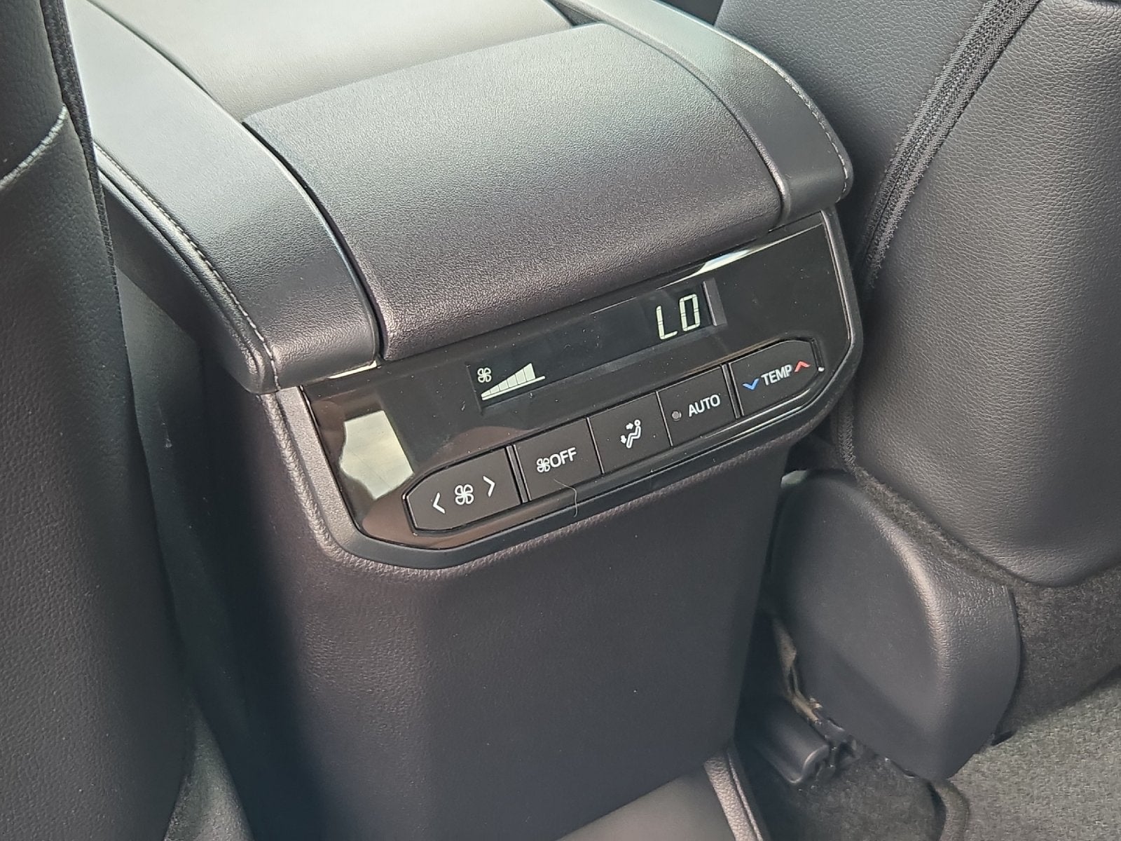2026 Toyota Highlander XSE