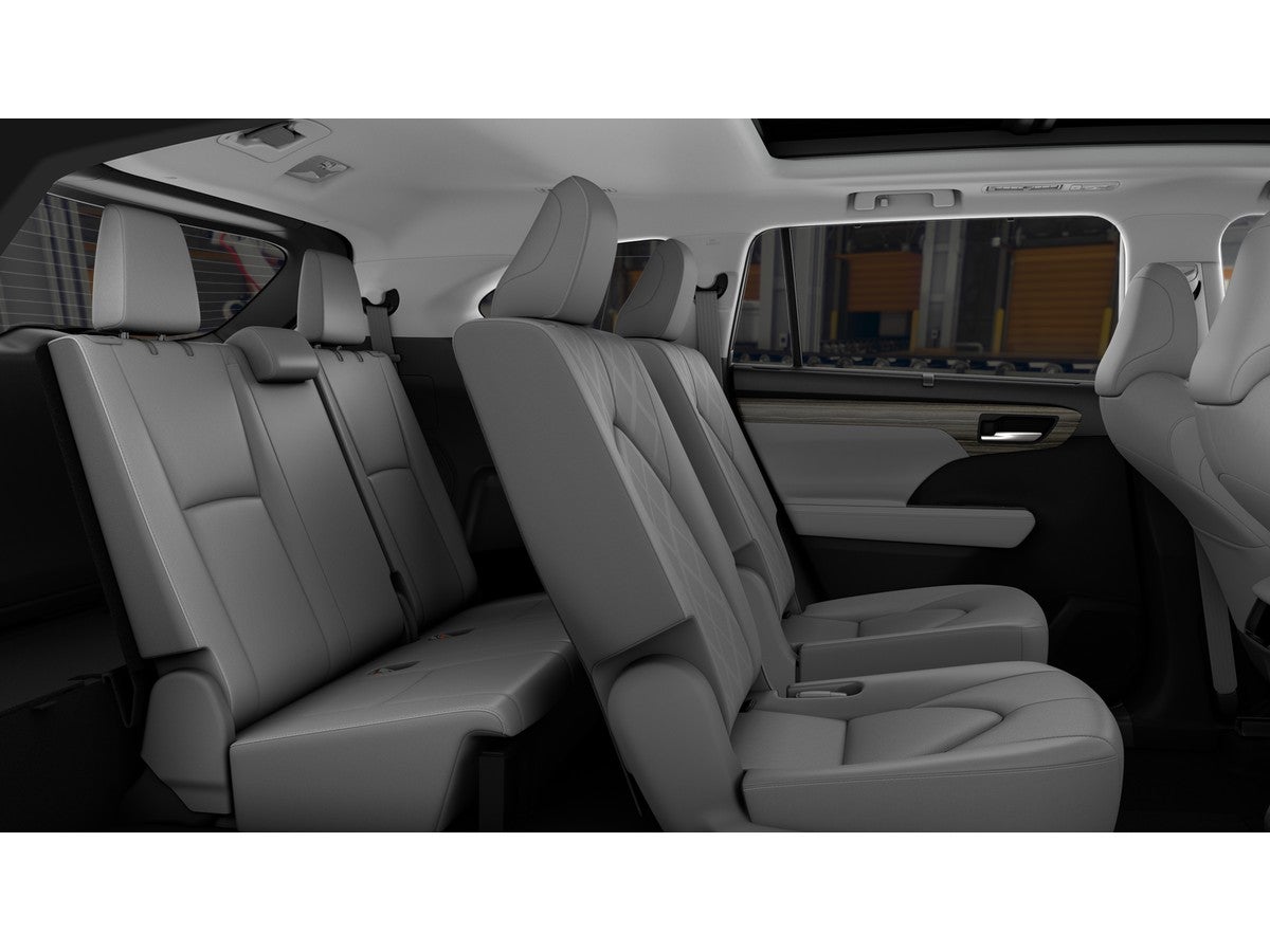 2026 Toyota Highlander Platinum