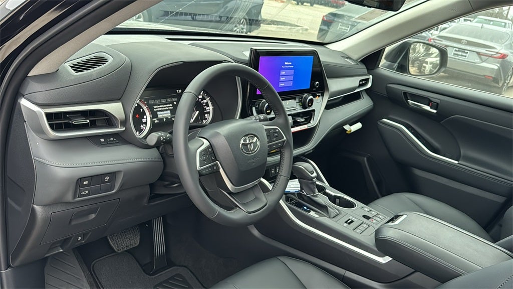 2026 Toyota Highlander XLE