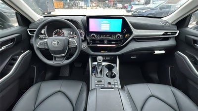2026 Toyota Highlander XLE
