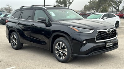 2026 Toyota Highlander XLE