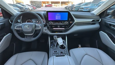 2026 Toyota Highlander XLE