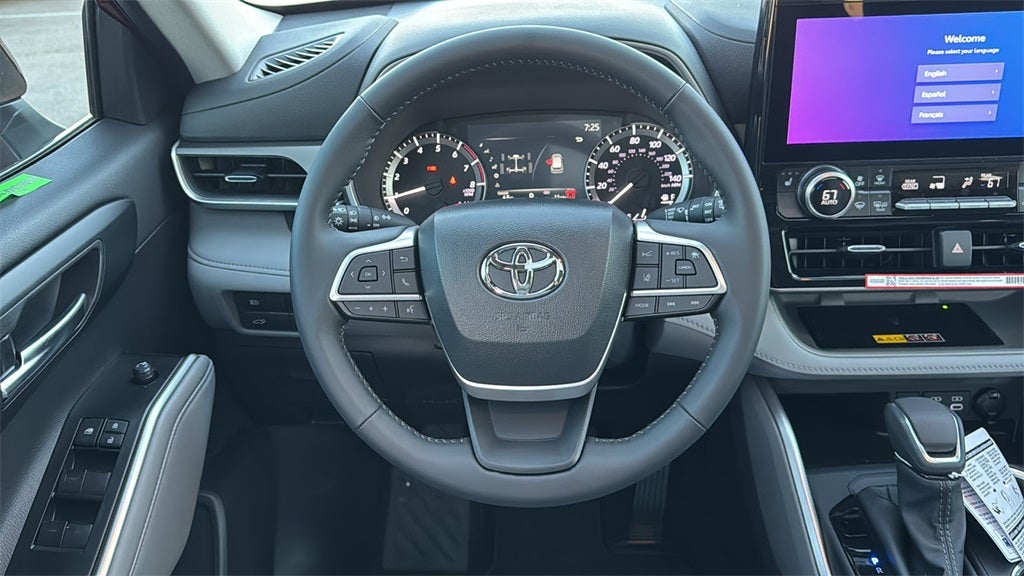 2026 Toyota Highlander XLE