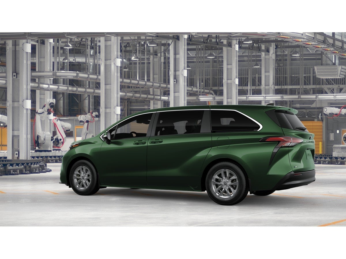 2026 Toyota Sienna LE