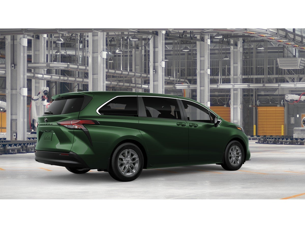 2026 Toyota Sienna LE