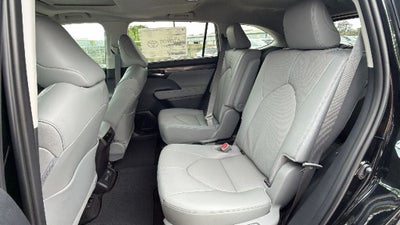 2026 Toyota Highlander Hybrid Hybrid Limited