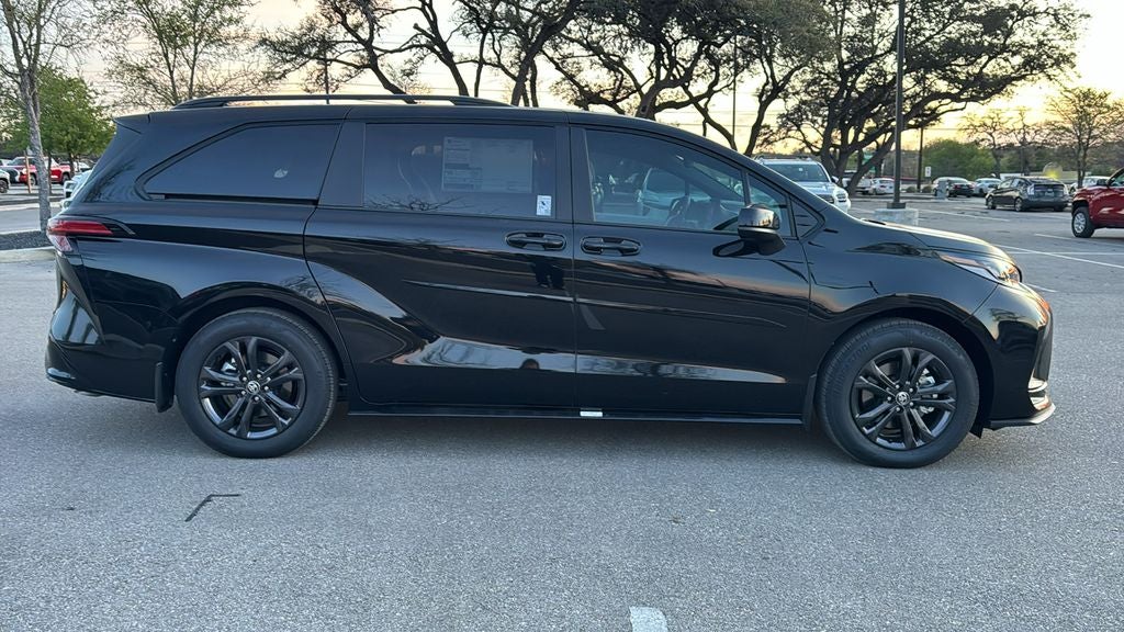 2026 Toyota Sienna XSE