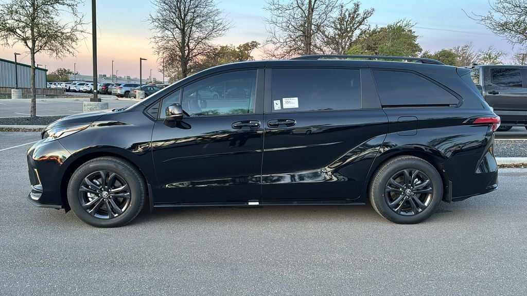 2026 Toyota Sienna XSE