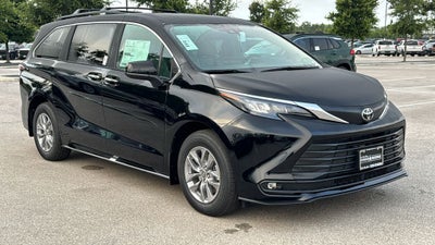 2026 Toyota Sienna XLE