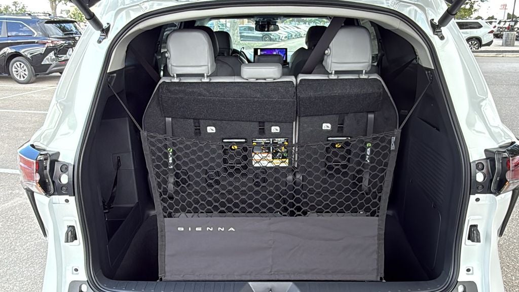 2026 Toyota Sienna XLE 8 Passenger