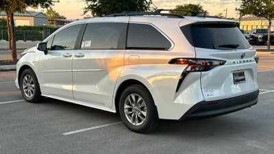 2026 Toyota Sienna XLE