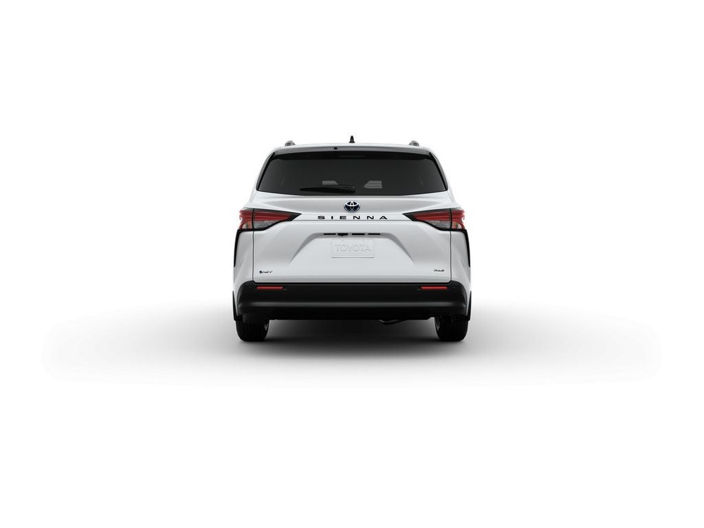 2025 Toyota Sienna XLE 8 Passenger