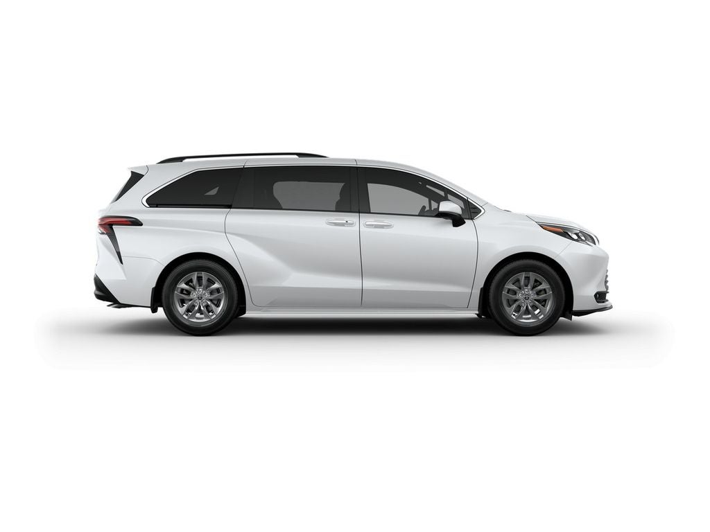 2025 Toyota Sienna XLE 8 Passenger