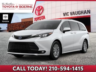 2025 Toyota Sienna XLE 8 Passenger