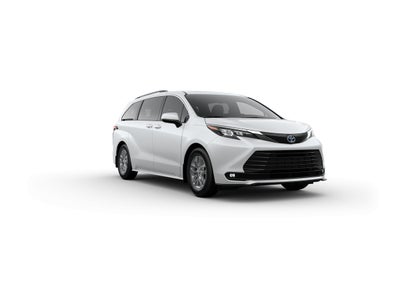 2025 Toyota Sienna XLE 8 Passenger