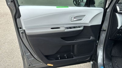 2026 Toyota Sienna XLE 8 Passenger