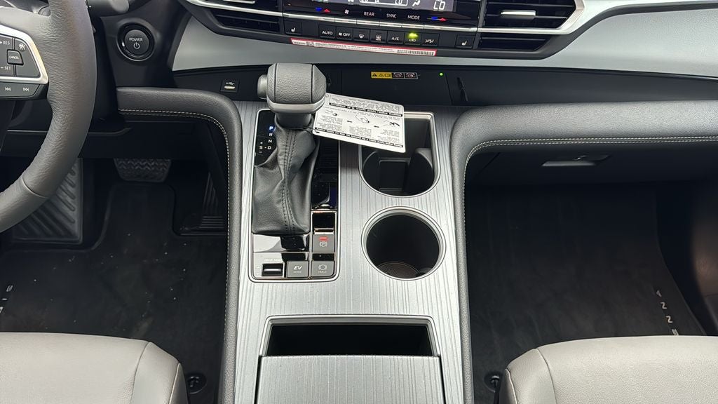 2026 Toyota Sienna XLE 8 Passenger