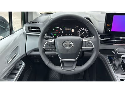 2026 Toyota Sienna XLE