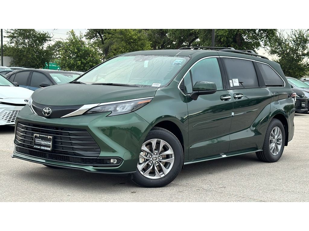 2026 Toyota Sienna XLE
