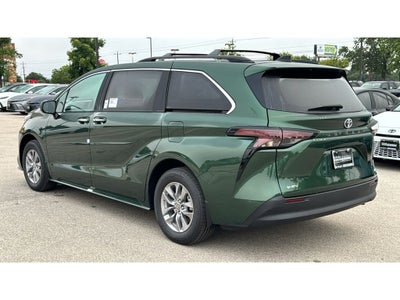 2026 Toyota Sienna XLE