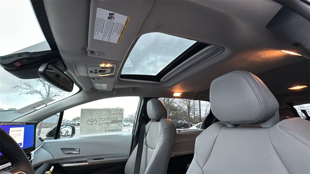 2026 Toyota Sienna XLE