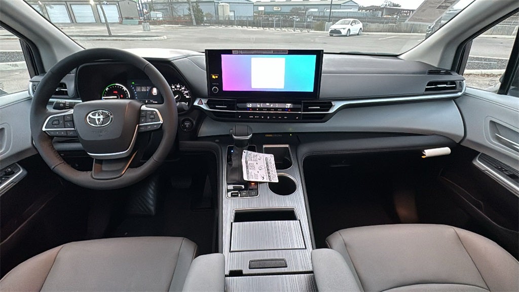 2026 Toyota Sienna XLE