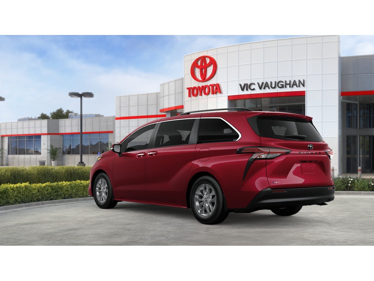 2026 Toyota Sienna XLE