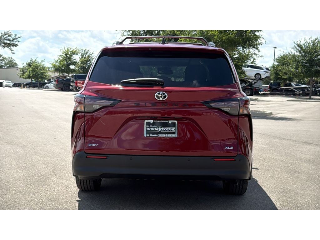2026 Toyota Sienna XLE