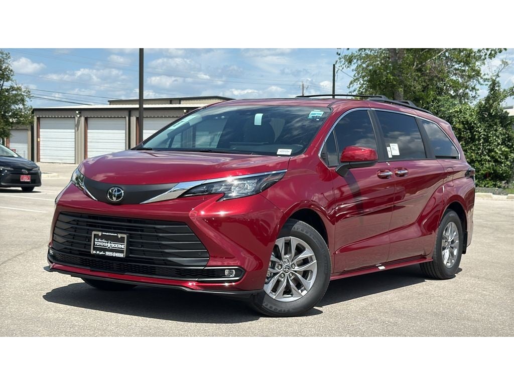 2026 Toyota Sienna XLE