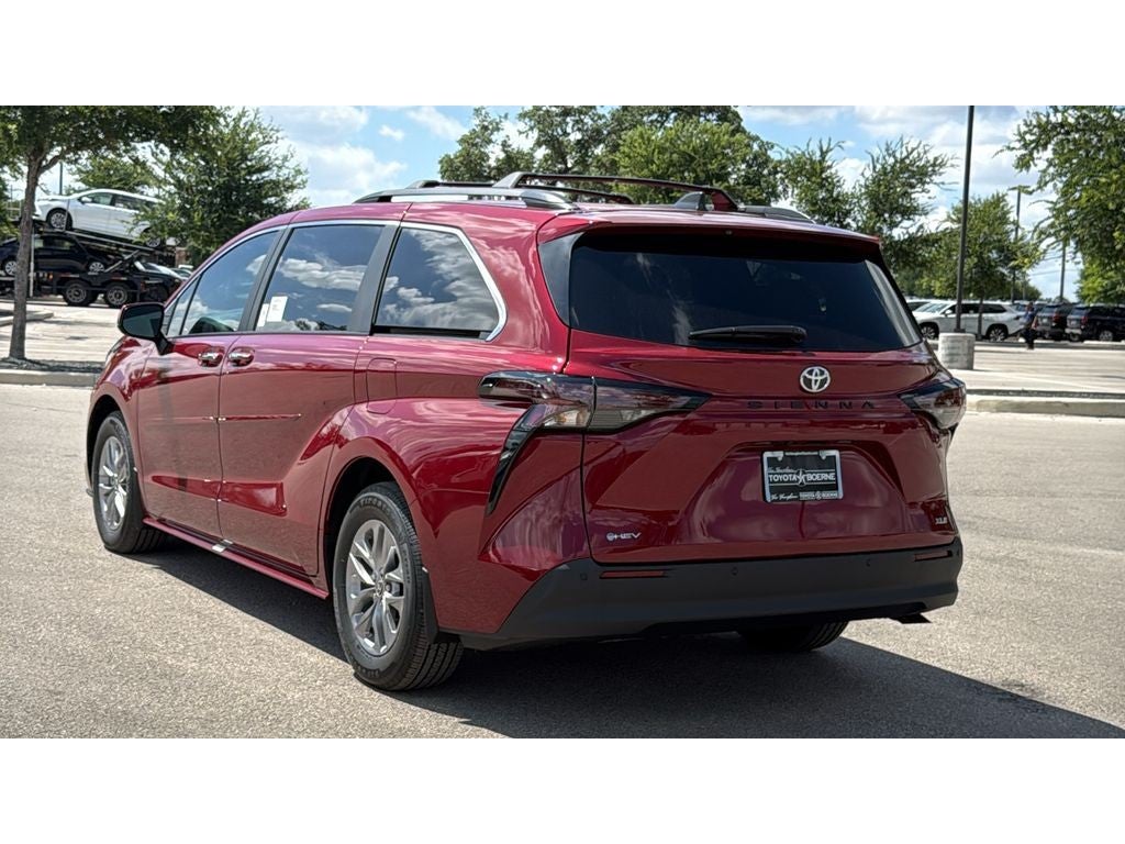 2026 Toyota Sienna XLE