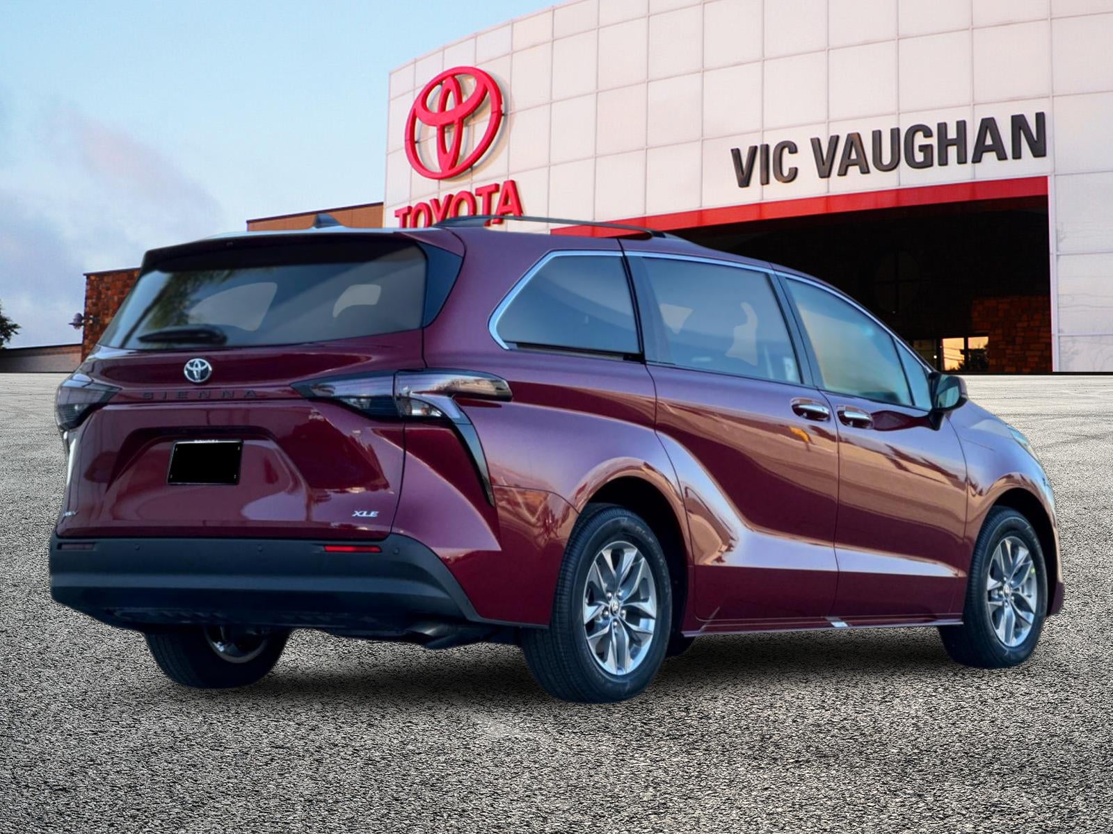 2026 Toyota Sienna XLE 8 Passenger