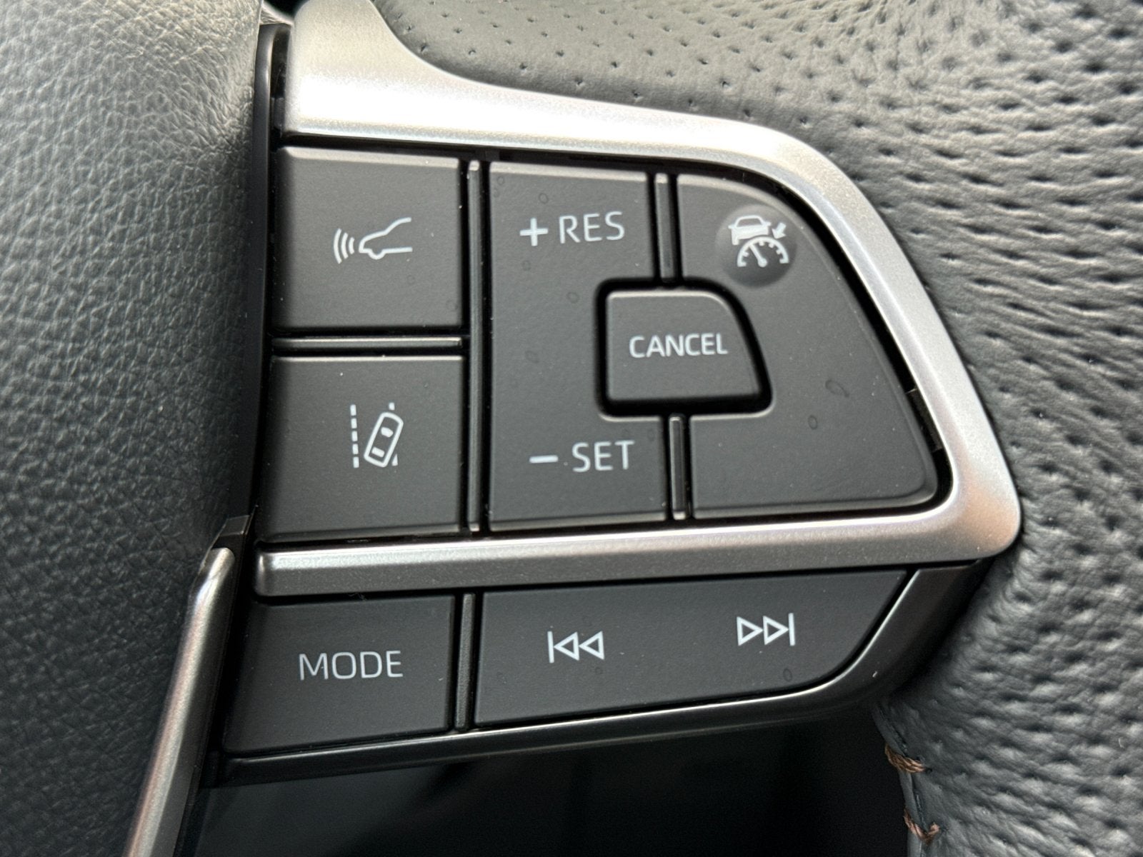 2026 Toyota Sienna Limited 7 Passenger