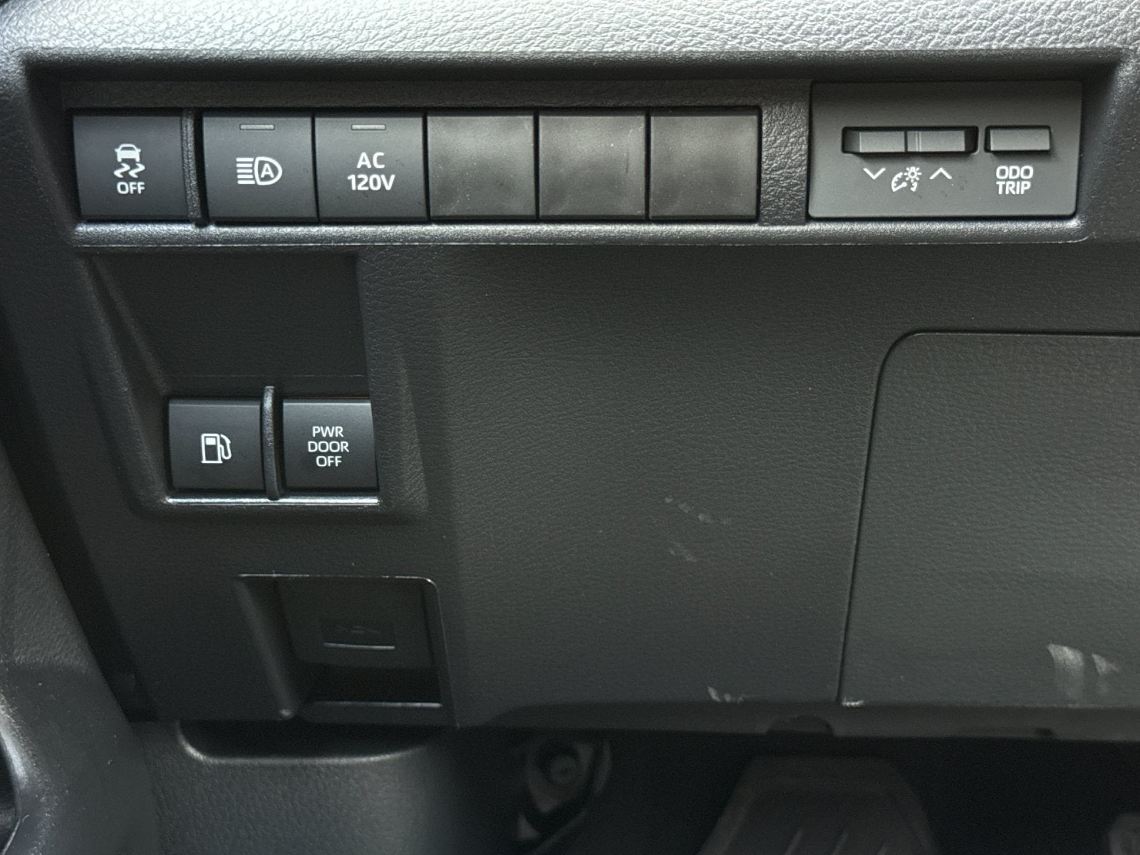 2026 Toyota Sienna Limited 7 Passenger