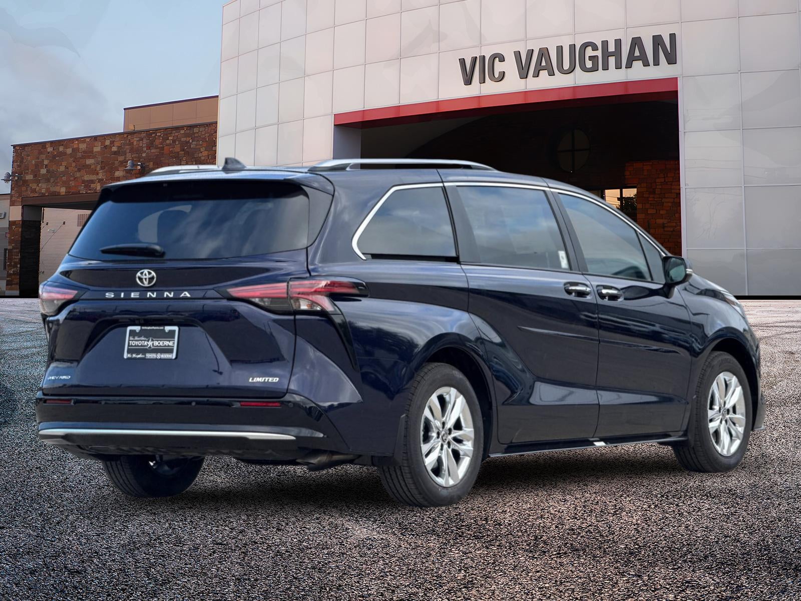 2026 Toyota Sienna Limited 7 Passenger