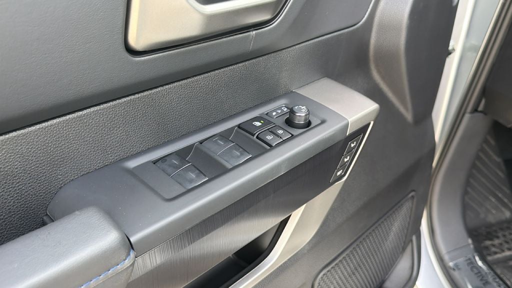 2026 Toyota Tundra i-FORCE MAX Platinum i-FORCE MAX