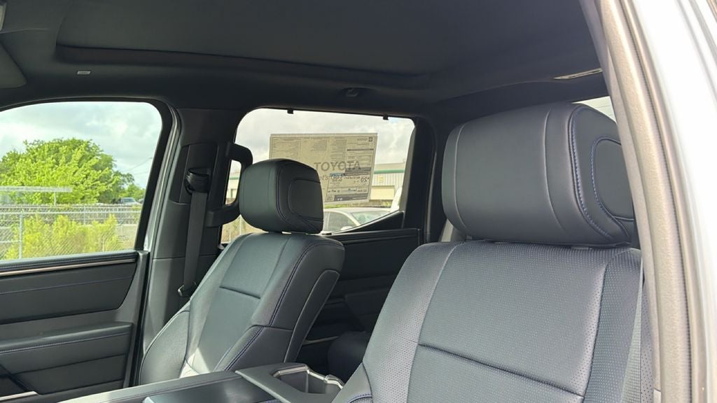 2026 Toyota Tundra i-FORCE MAX Platinum i-FORCE MAX