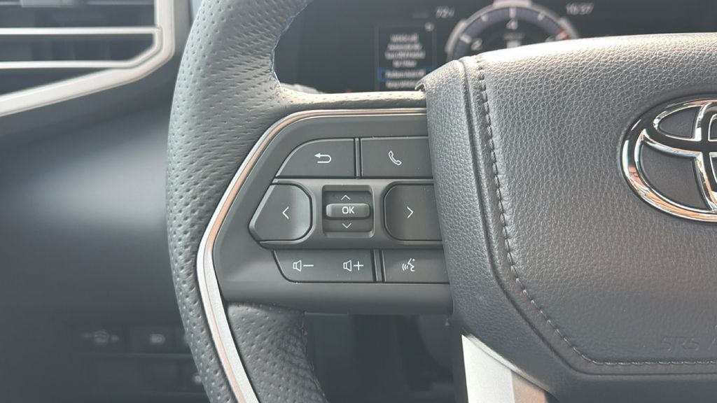 2026 Toyota Tundra i-FORCE MAX Platinum i-FORCE MAX