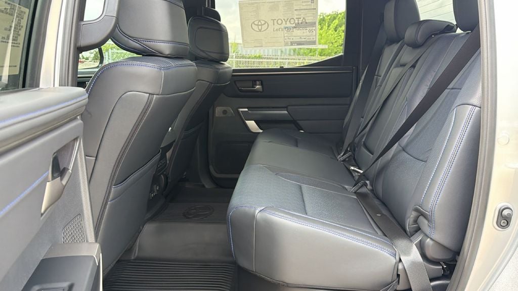 2026 Toyota Tundra i-FORCE MAX Platinum i-FORCE MAX