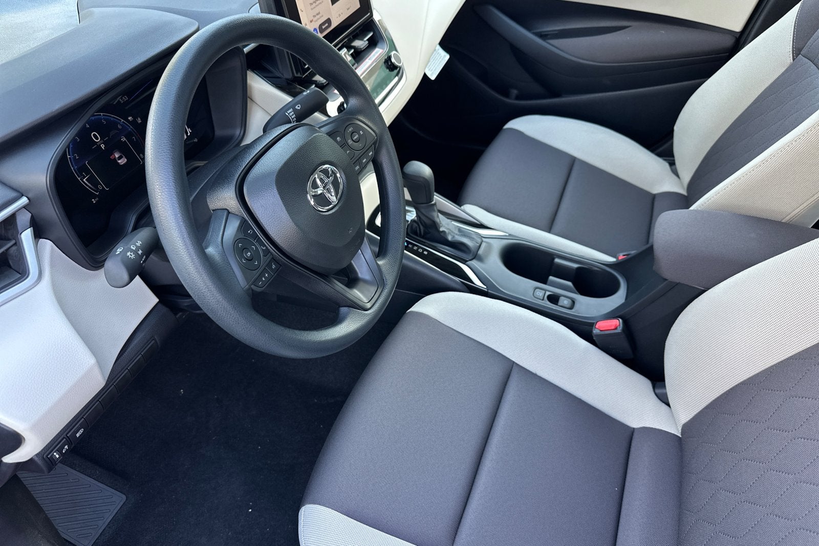 2027 Toyota Corolla LE