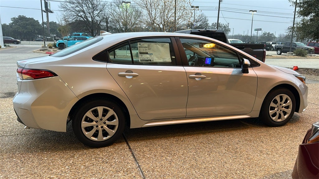 2026 Toyota Corolla LE