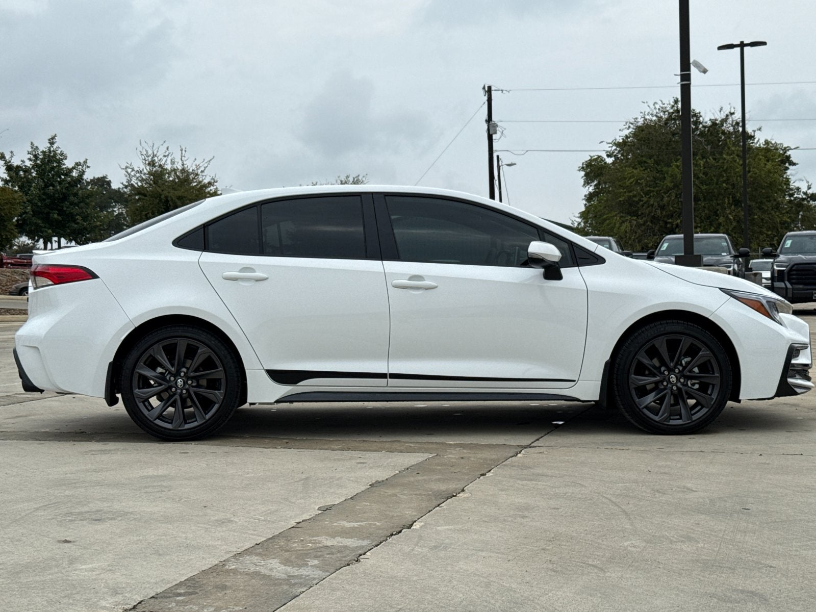 2027 Toyota Corolla SE