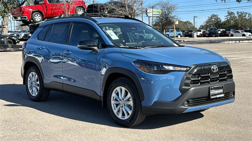 2026 Toyota Corolla Cross LE