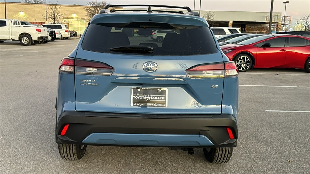 2026 Toyota Corolla Cross LE