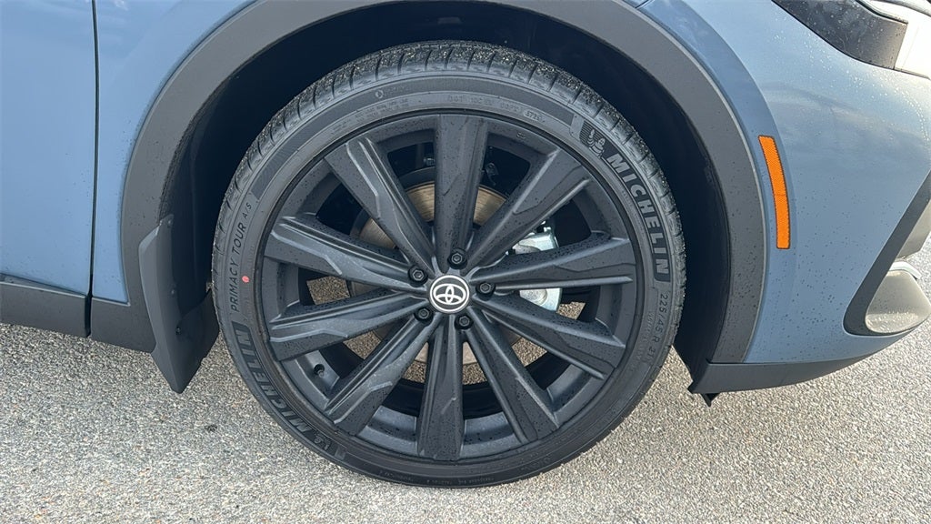 2026 Toyota Toyota Crown Nightshade