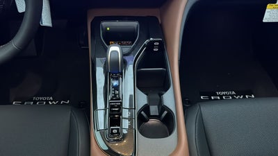 2026 Toyota Toyota Crown Limited