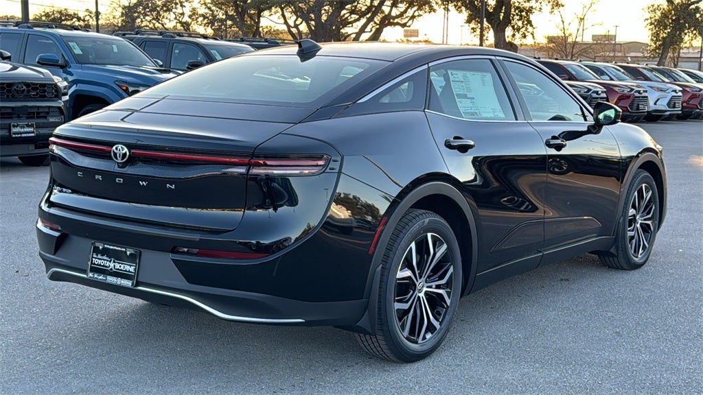 2026 Toyota Toyota Crown XLE