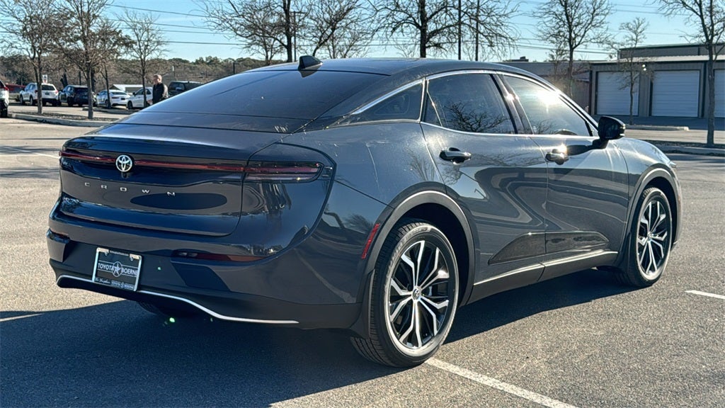 2026 Toyota Toyota Crown XLE