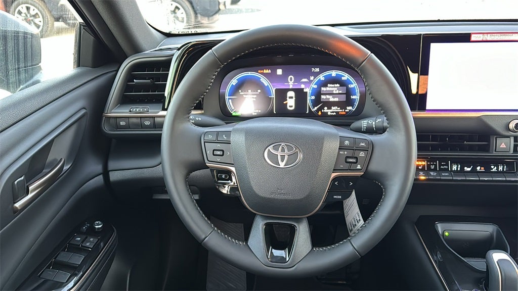 2026 Toyota Toyota Crown XLE