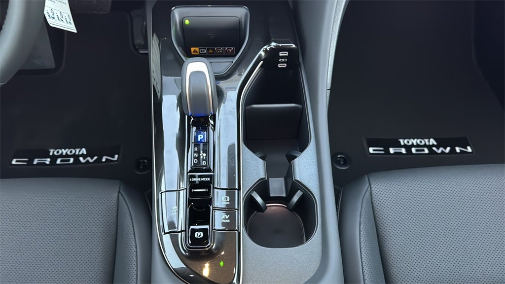 2026 Toyota Toyota Crown XLE