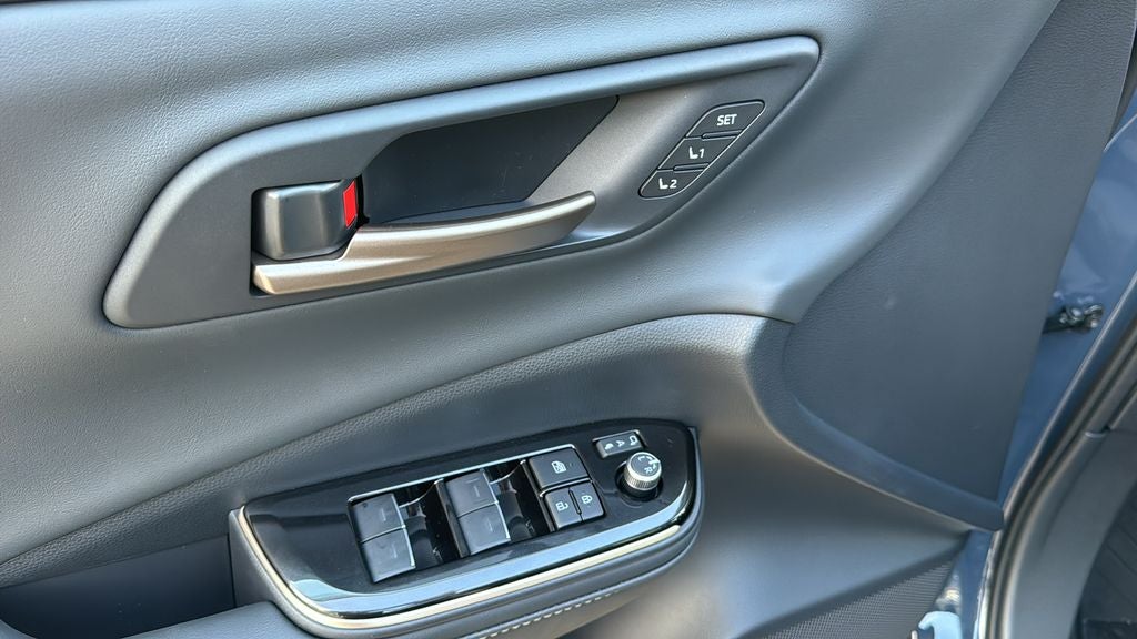 2026 Toyota Toyota Crown Signia Limited